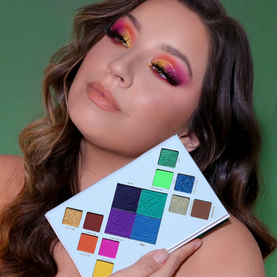 MOIRA M-SOMBRAS WILD IN COLORS